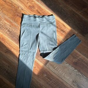 Simply Vera Vera Wang dress pants skinny